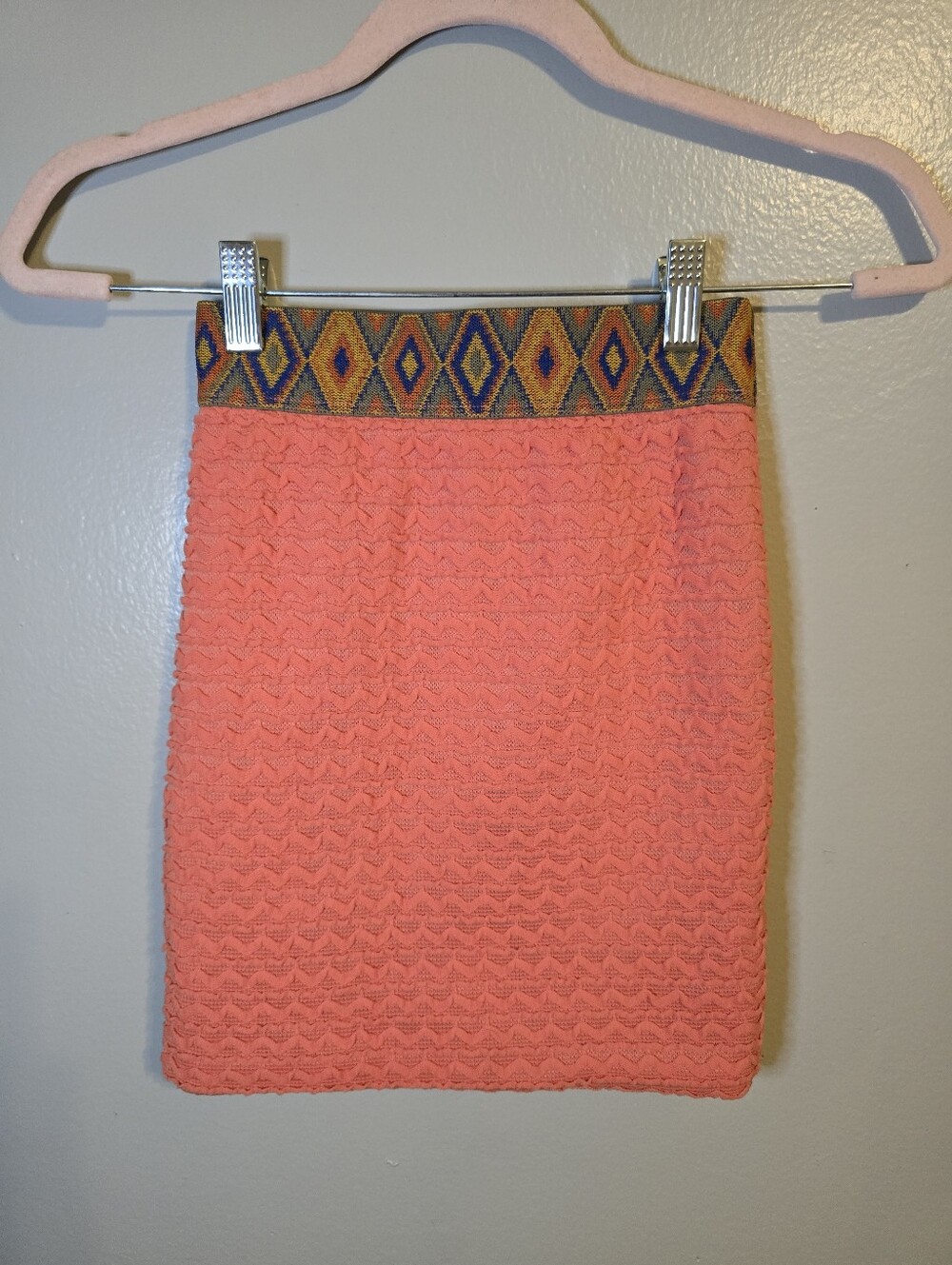Charlotte Russe Coral Knit Mini Skirt with Patterned Waistband